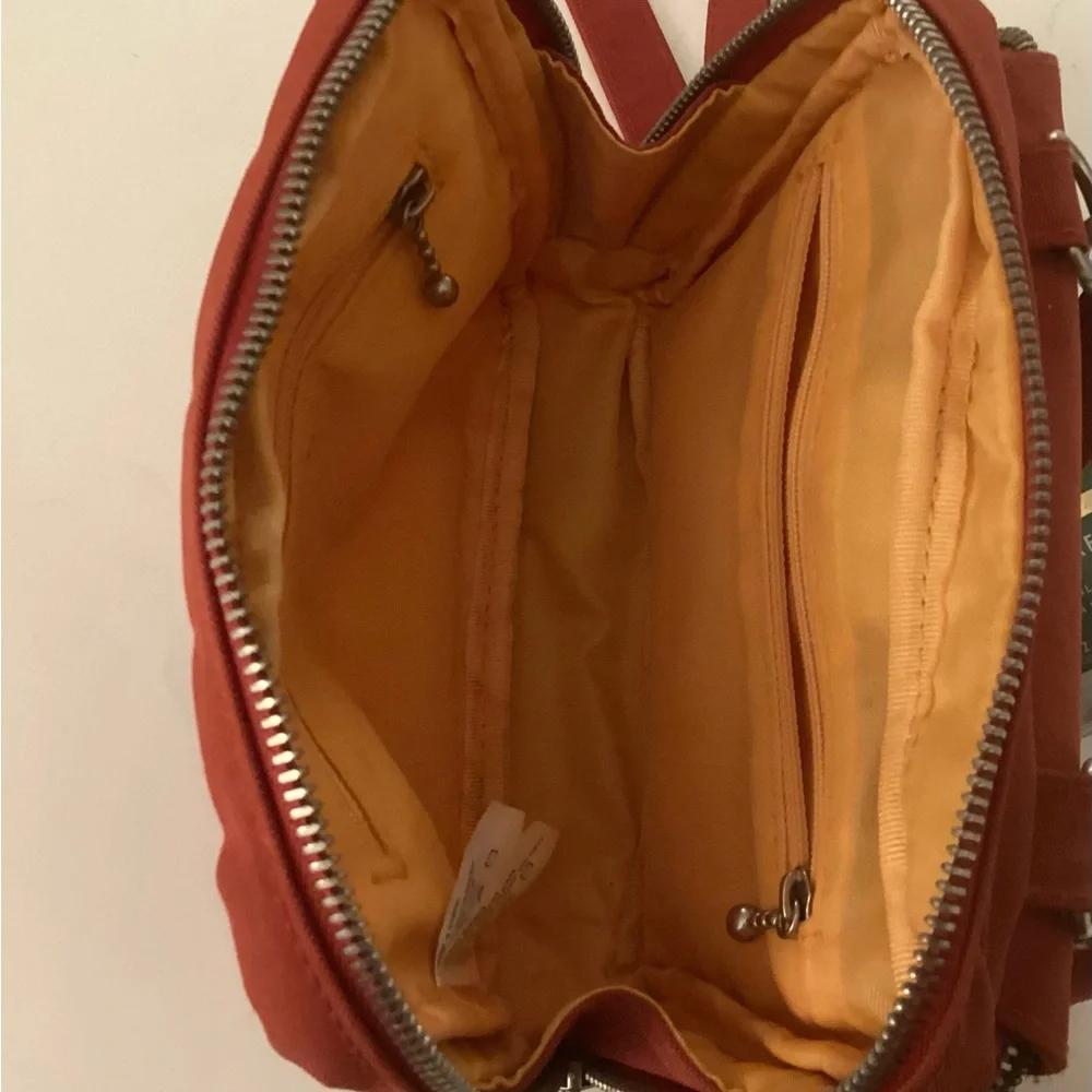 Baggallini Crossbody Bag Red with Orange interior. - Picture 4 of 5